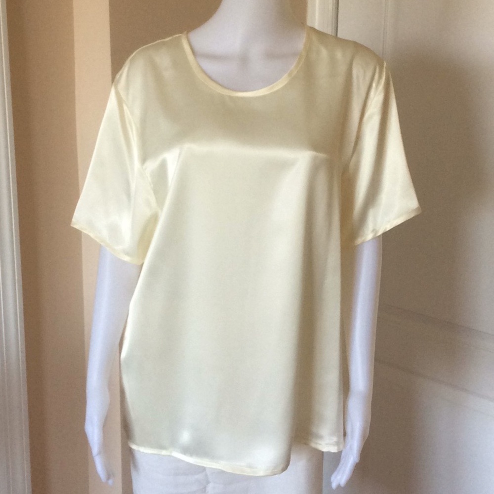 Jessica Tierney blouse